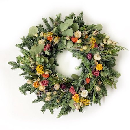15 Holiday Wreaths for Every Style | InStyleRooms.com/Blog