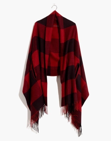15 Fashionable Gifts For Her Under $150 | The-E-Tailer.com/Blog