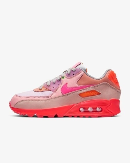 15 Fashionable Gifts For Her Under $150 | The-E-Tailer.com/Blog
