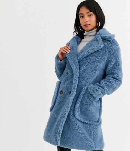 15 Ways to Wear Pantone's Color Of The Year, Classic Blue | The-E-Tailer.com/Blog